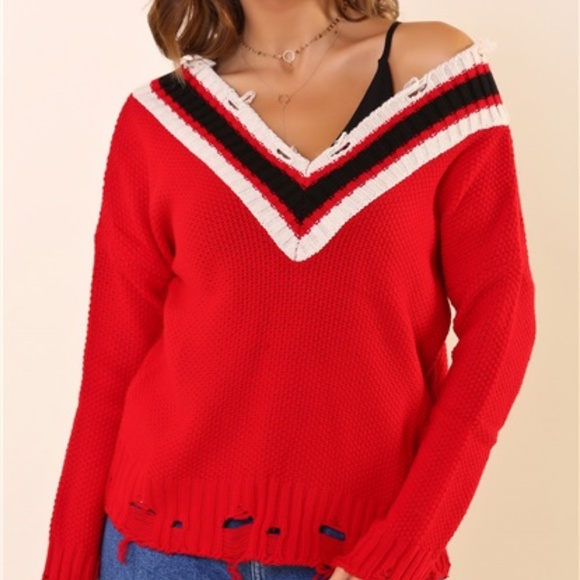 Red Knit Sweater M - Picture 2 of 8